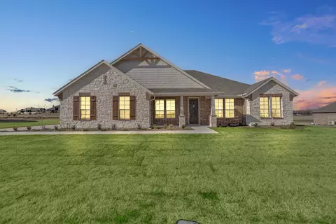 134 Lonicera Ln, Paradise, TX 76073