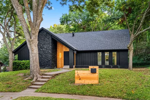 1616 Day Star Dr, Dallas, TX 75224