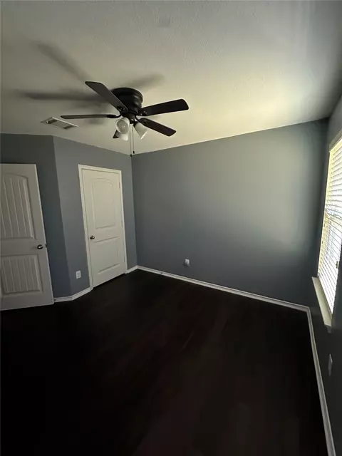 3005 Iris Dr, Lancaster, TX 75146 photo 11