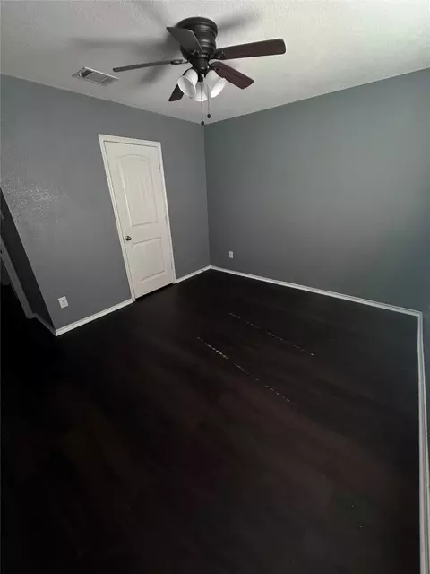 3005 Iris Dr, Lancaster, TX 75146 photo 8