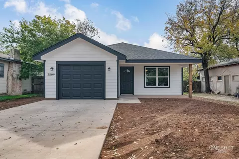 2809 S 11th St, Abilene, TX 79605