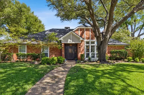 4016 Riverview Dr, Plano, TX 75023