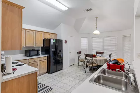 1620 Bertram Dr, Mansfield, TX 76063 photo 6