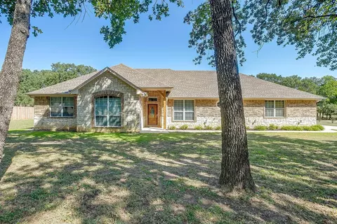 3604 Cliffwood Dr, Alvarado, TX 76009