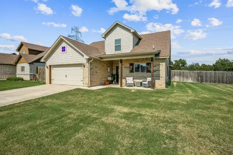 102 Bear Holw, Stephenville, TX 76401