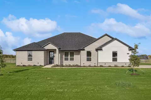 8536 Kassandra Dr, Sanger, TX 76266