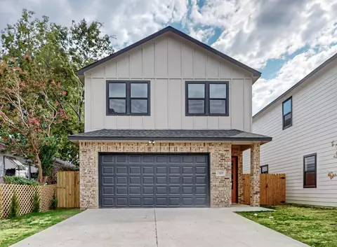 1329 Fletcher St, Dallas, TX 75223