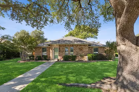 3109 Afton Dr, Carrollton, TX 75007