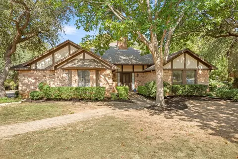 28 Edgemere Dr, Trophy Club, TX 76262