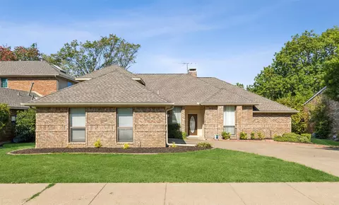 409 Glen Canyon Dr, Garland, TX 75040