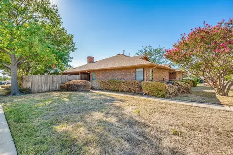 2031 Teton Pl #A & B, Carrollton, TX 75006