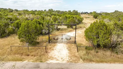 9021 Mcarthur Ct, Tolar, TX 76476