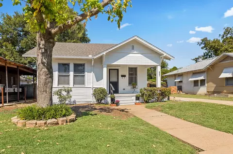 627 Delaware St, Dallas, TX 75208