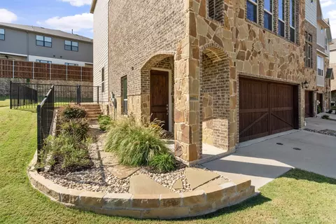 6601 Lost Star Ln, Fort Worth, TX 76132