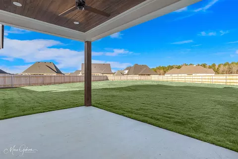Exterior - 14 Forsythe Cir, Haughton, LA 71037 photo 3 of 4