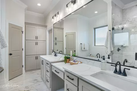 Bath - 14 Forsythe Cir, Haughton, LA 71037 photo 2 of 4