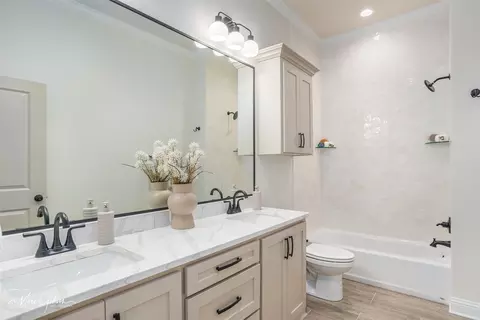 Bath - 14 Forsythe Cir, Haughton, LA 71037 photo 4 of 4