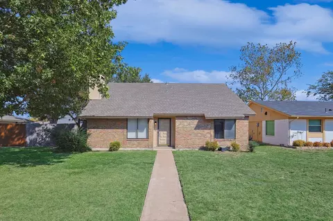 2921 Shenandoah Dr, Garland, TX 75042