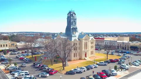 2620 Forest Park Dr, Granbury, TX 76048