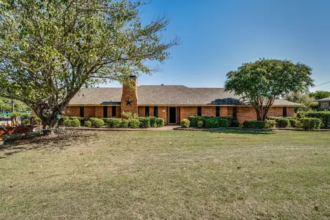 6210 Vicney Ln, Midlothian, TX 76065