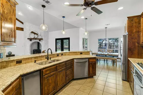 400 E 3rd St, Tolar, TX 76476 photo 14
