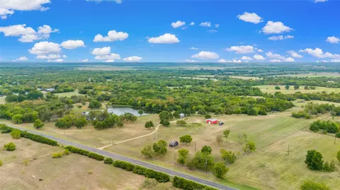 4217 Fm 64, Ladonia, TX 75449