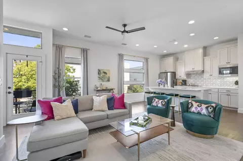 4710 Virginia Ave #1, Dallas, TX 75204