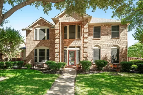 3200 Hillpark Ln, Carrollton, TX 75007