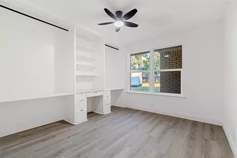 233 Oak Dr E, Hurst, TX 76053 photo 30