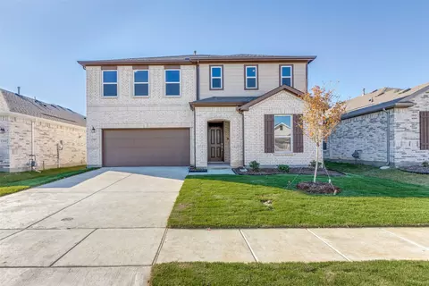2517 Warren Ln, Aubrey, TX 76227