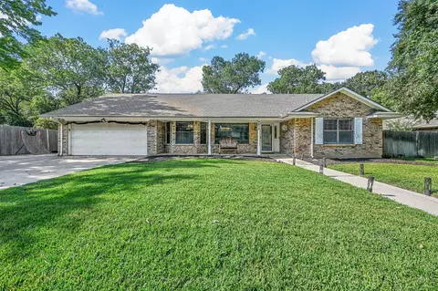 4610 Spring Creek Rd, Arlington, TX 76017