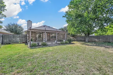 3313 Scenic Glen Dr, Mansfield, TX 76063