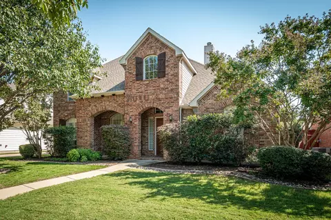 2514 Sir Turquin Ln, Lewisville, TX 75056