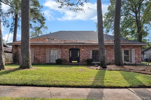 617 Cumberland Dr, Shreveport, LA 71106