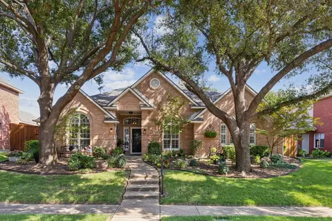 3706 Maywood Ct, Carrollton, TX 75007