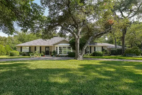 14028 Brookridge Dr, Dallas, TX 75240
