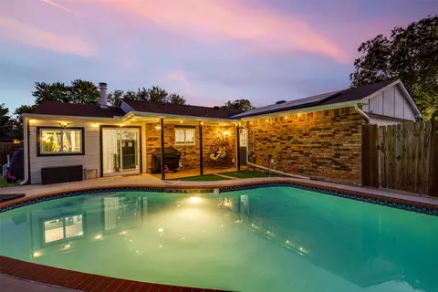 5632 Terry St, The Colony, TX 75056