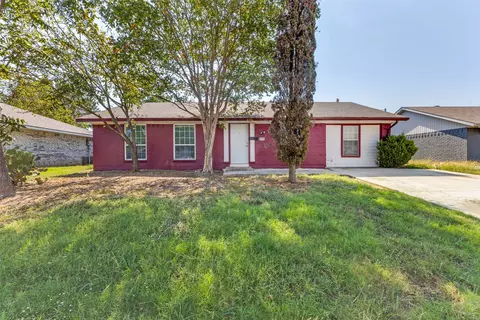 2718 Bobwhite Blvd, Mesquite, TX 75149