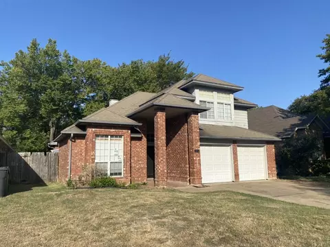 5904 Polo Club Dr, Arlington, TX 76017
