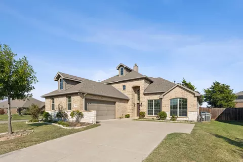 5002 Island Ct, Garland, TX 75043