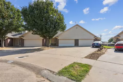 1629 Summer Hill Ct, Granbury, TX 76048