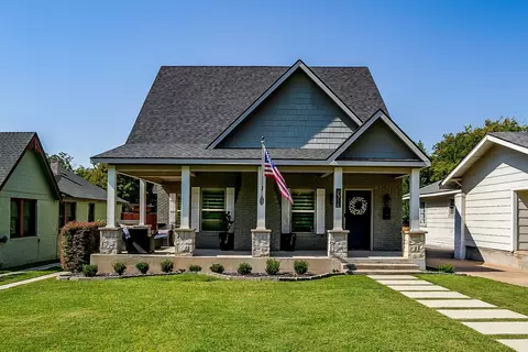 2316 Hillcrest St, Fort Worth, TX 76107