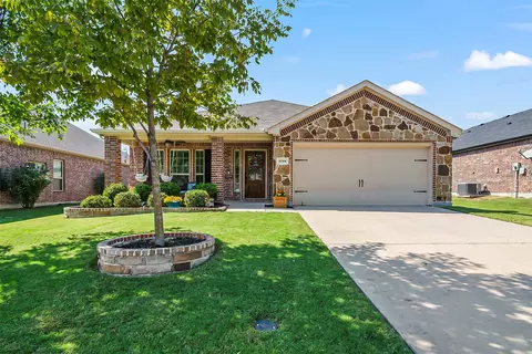1714 Cattleman St, Van Alstyne, TX 75495