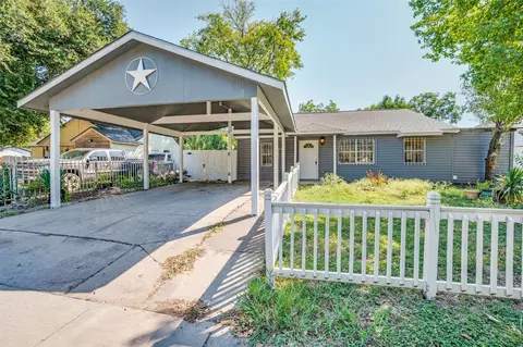 3216 Clydedale Dr, Dallas, TX 75220