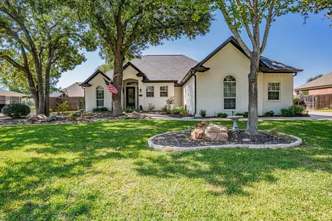 8502 Kingsley Cir, Granbury, TX 76049