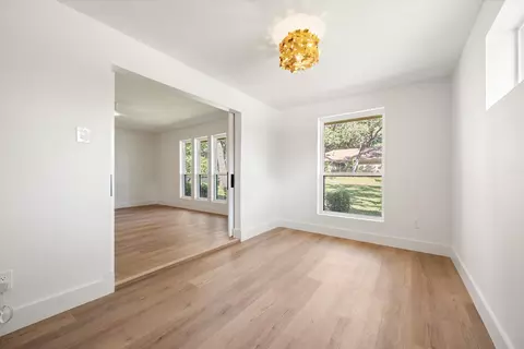 Living - 1 Echo Cv, Grapevine, TX 76051 photo 4 of 4