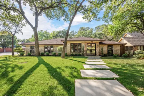 Exterior - 1 Echo Cv, Grapevine, TX 76051 photo 2 of 9