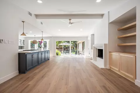 Living - 1 Echo Cv, Grapevine, TX 76051 photo 1 of 4