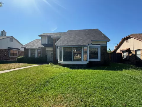 2321 Salerno Dr, Mesquite, TX 75150