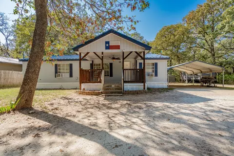 10792 Maplewood Dr, Wills Point, TX 75169